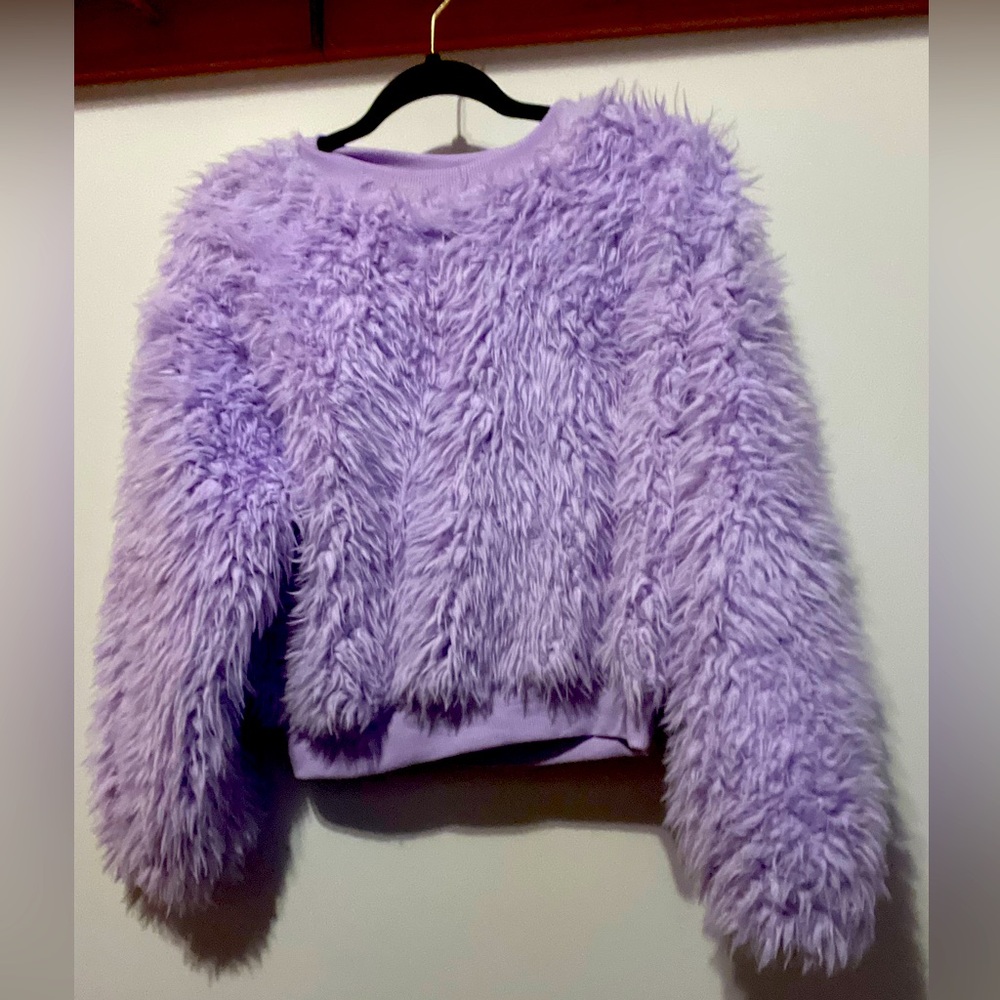 🦄 Fuzzy Purple Crewneck ✨